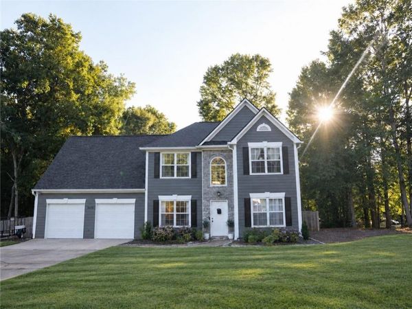 3675 Wake Robin Way, Cumming, GA 30028