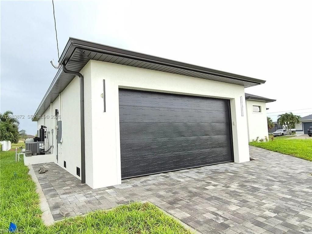 3301 NW 5th St, Cape Coral, FL 33993 Photo