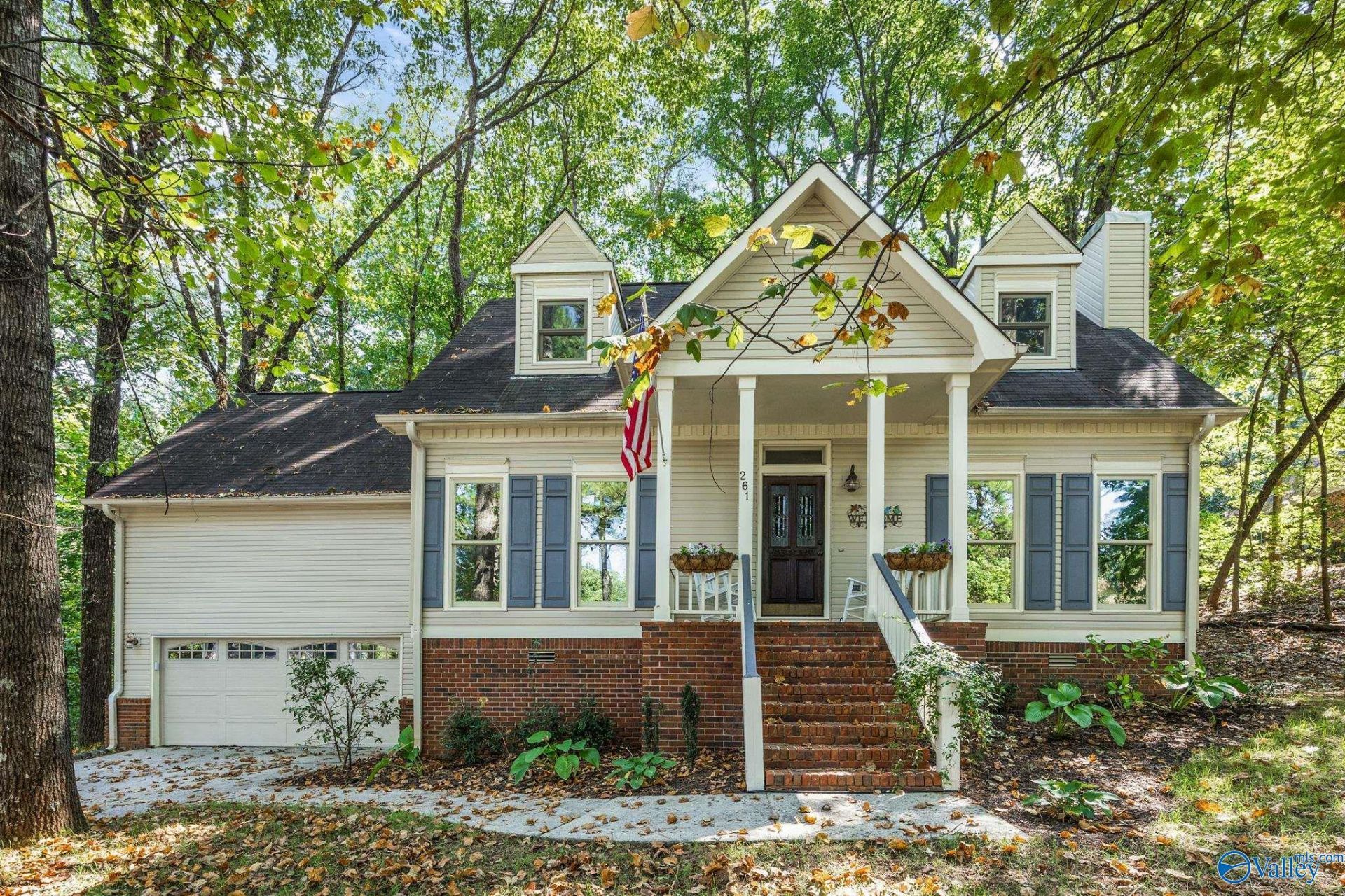 261 Pineridge Road, Madison, AL 35758 Main Photo