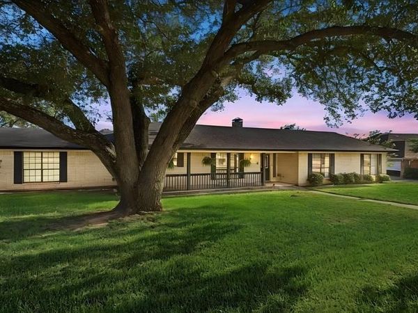 9012 Bontura Road, Granbury, TX 76049