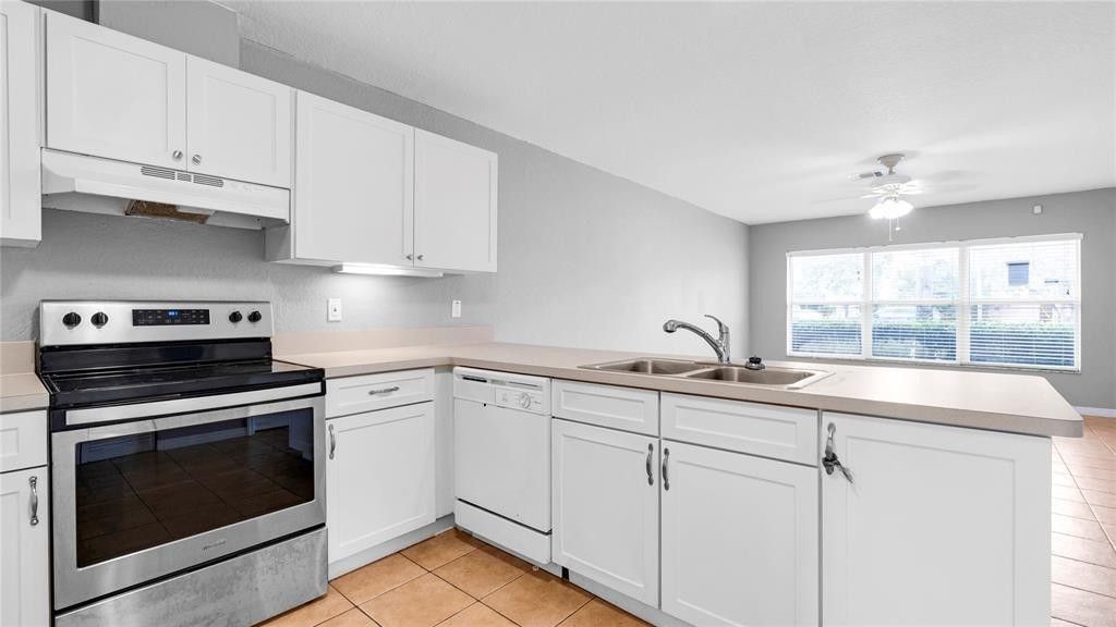 330 Avondale Drive, Pompano Beach, FL 33060 Photo