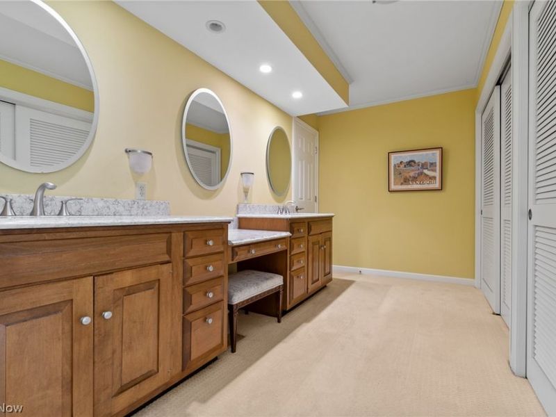 800 Windward Drive, Unit 37, Aurora, OH 44202 Photo 19