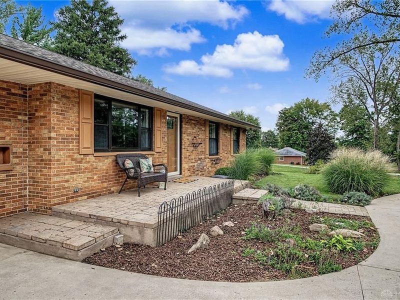345 Ginghamsburg Road, Tipp City, OH 45371 Photo 2