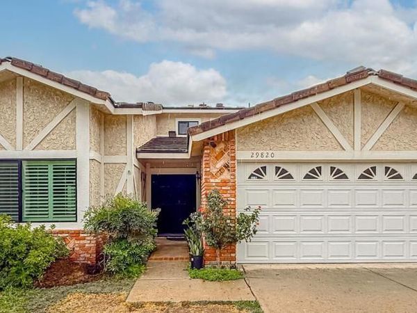 29820 Rainbow Crest Drive, Agoura Hills, CA 91301
