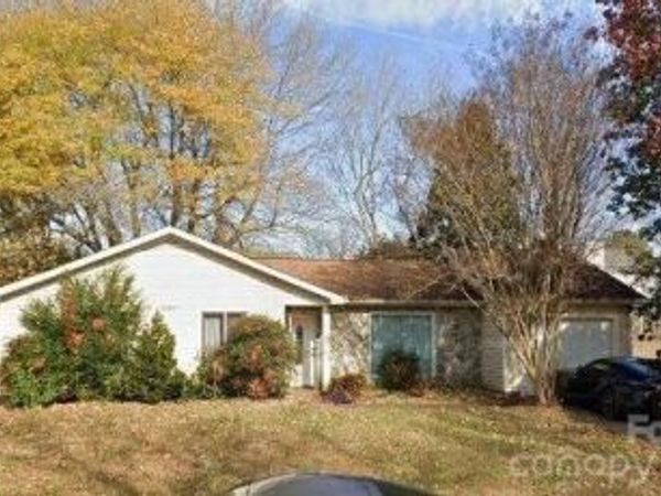 9101 Milton Morris Drive, Charlotte, NC 28227