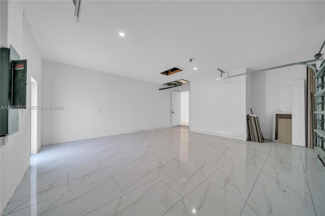243-245 Greenbriar Blvd, Lehigh Acres, FL 33972 Photo