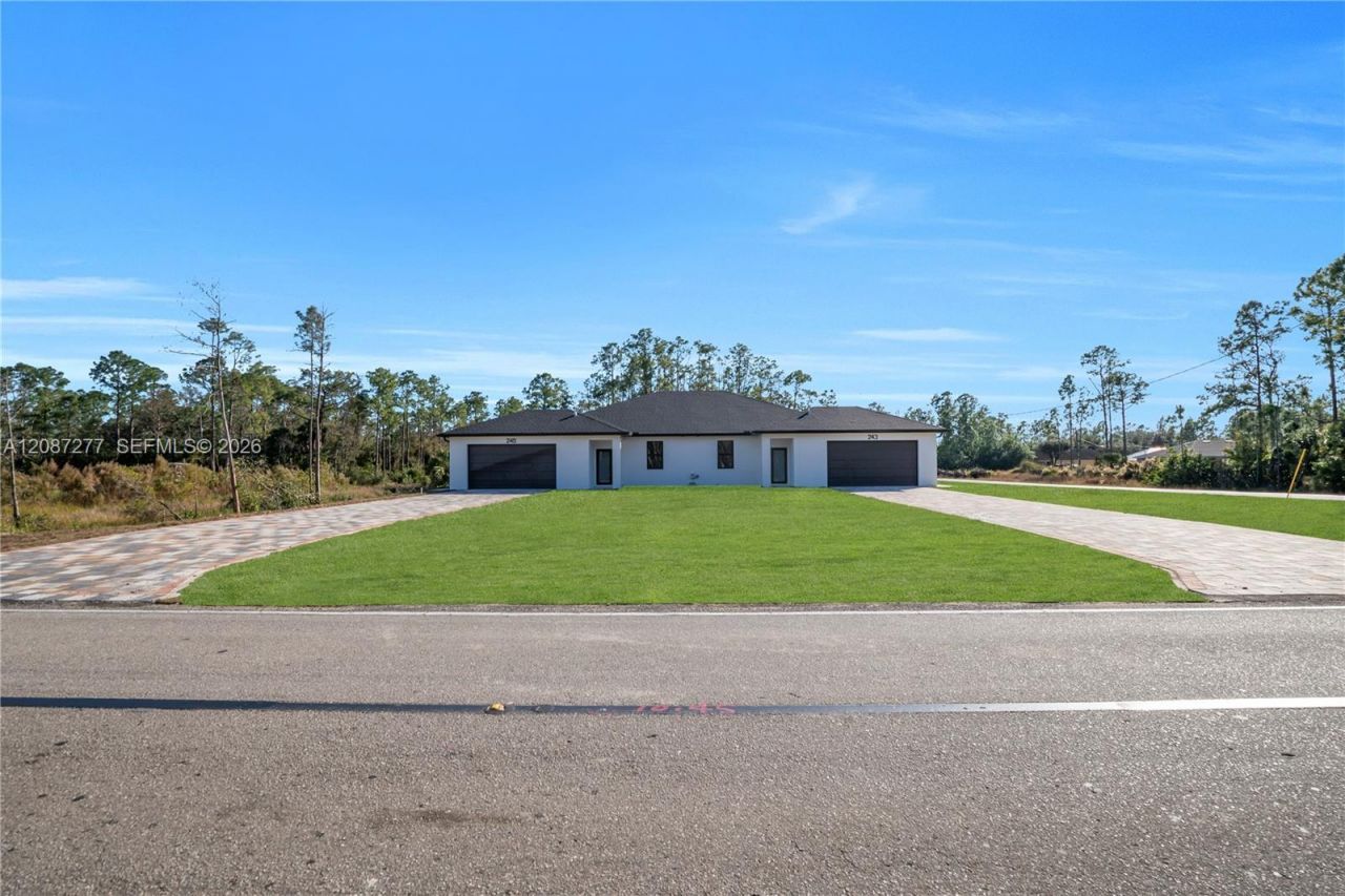 243-245 Greenbriar Blvd, Lehigh Acres, FL 33972 Photo