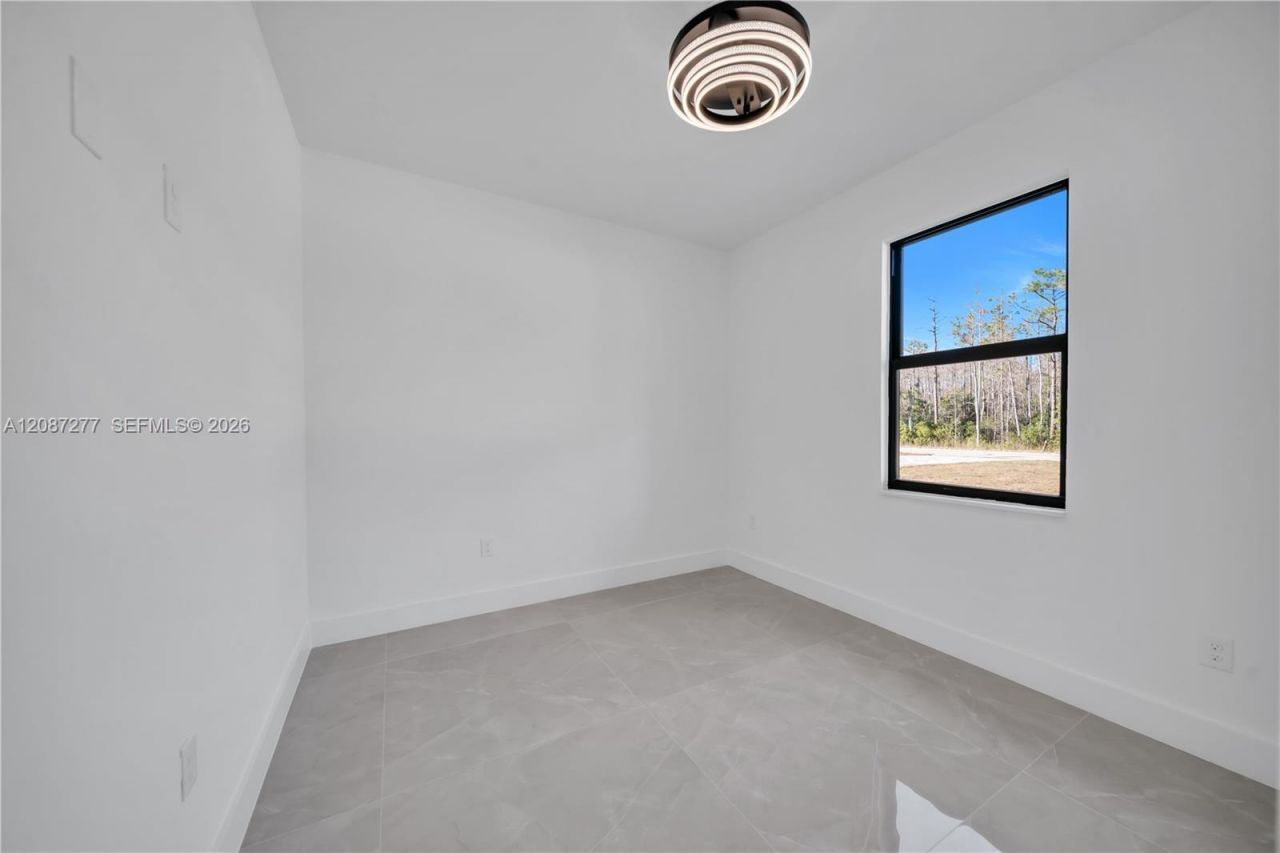 243-245 Greenbriar Blvd, Lehigh Acres, FL 33972 Photo