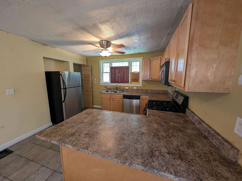 314 E Welch Avenue, Columbus, OH 43207 Photo 11