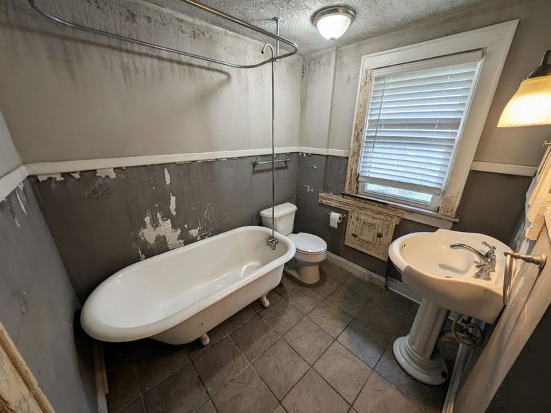 314 E Welch Avenue, Columbus, OH 43207 Photo 18