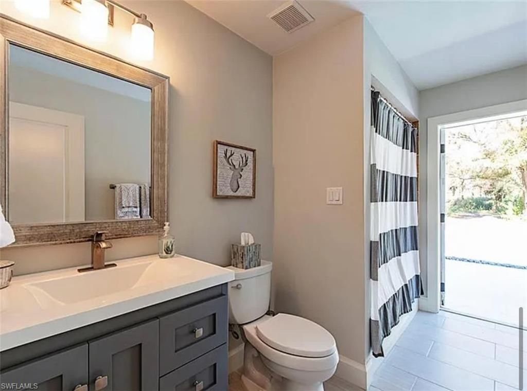 3661 7th Ave Sw, Naples, FL 34117 Photo