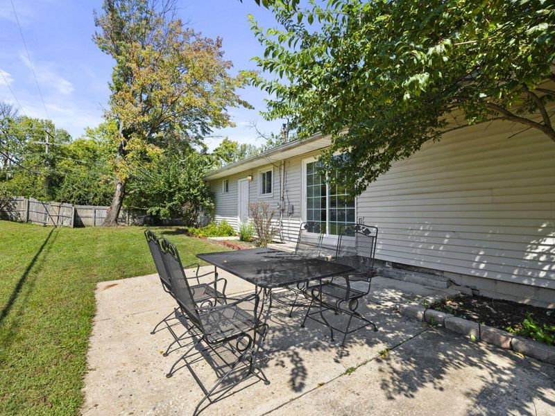 5029 Brinwood Place, Columbus, OH 43232 Photo 37