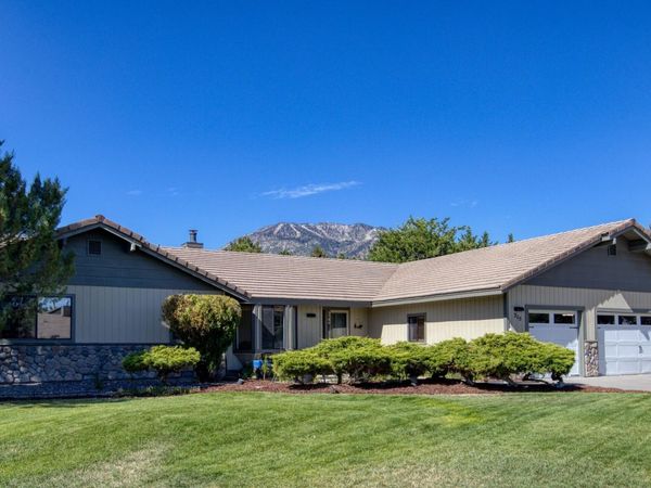 315 Old Washoe Circle, Washoe Valley, NV 89704