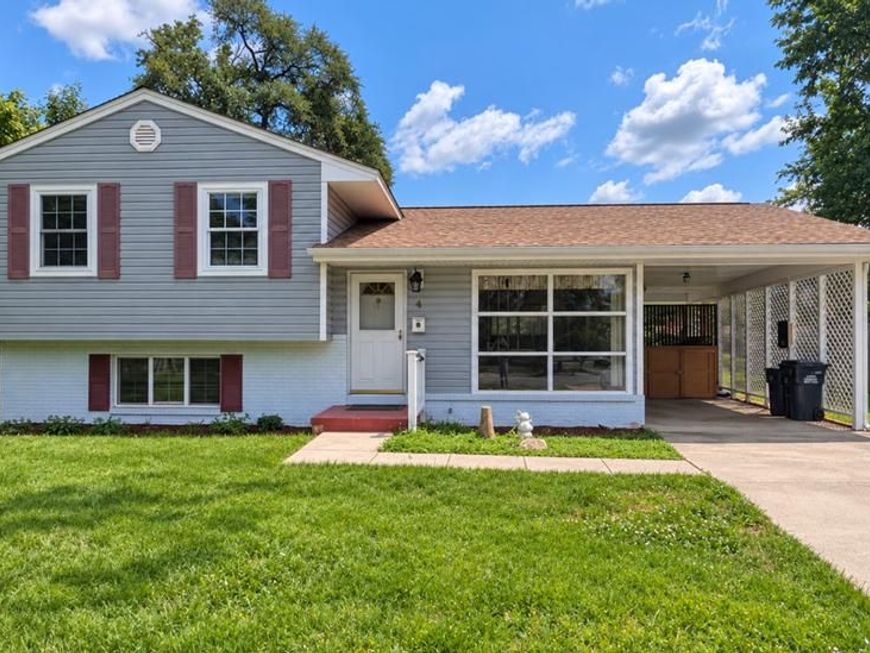 4 Lakecrest Circle, Greenbelt, MD 20770 Main Photo