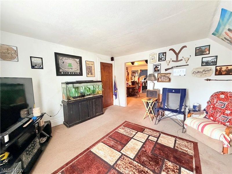 678 Thomas Street, Toledo, OH 43609 Photo 8