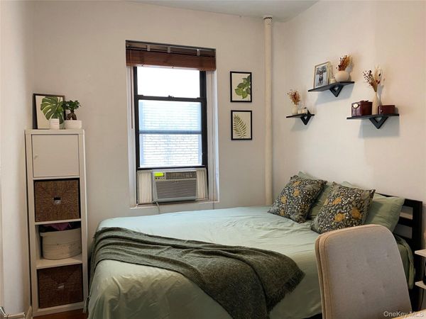 21-27 33 Street , Unit 3G, Astoria, NY 11105