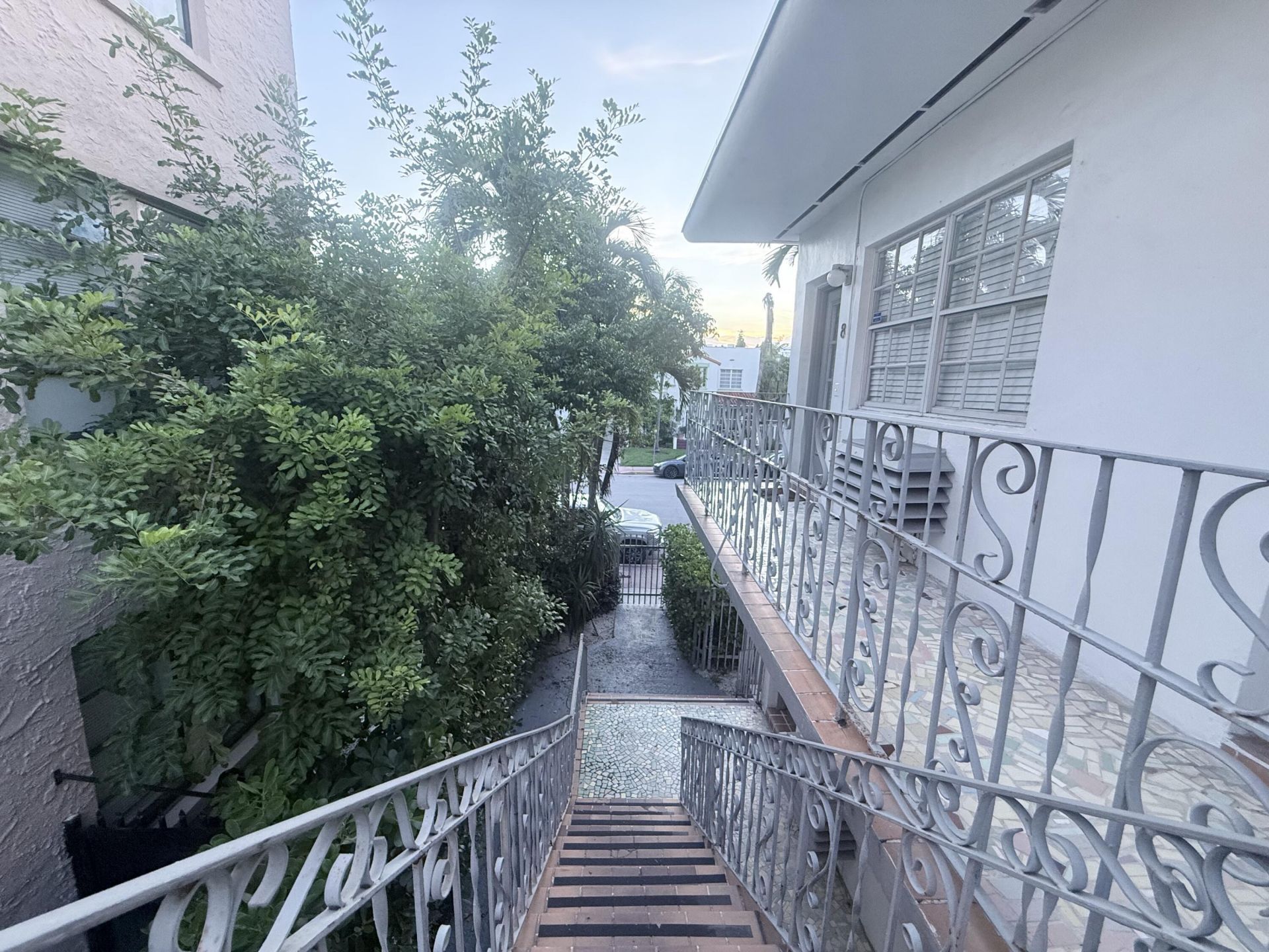 1551 Michigan Avenue, Unit 10, Miami Beach, FL 33139 Photo