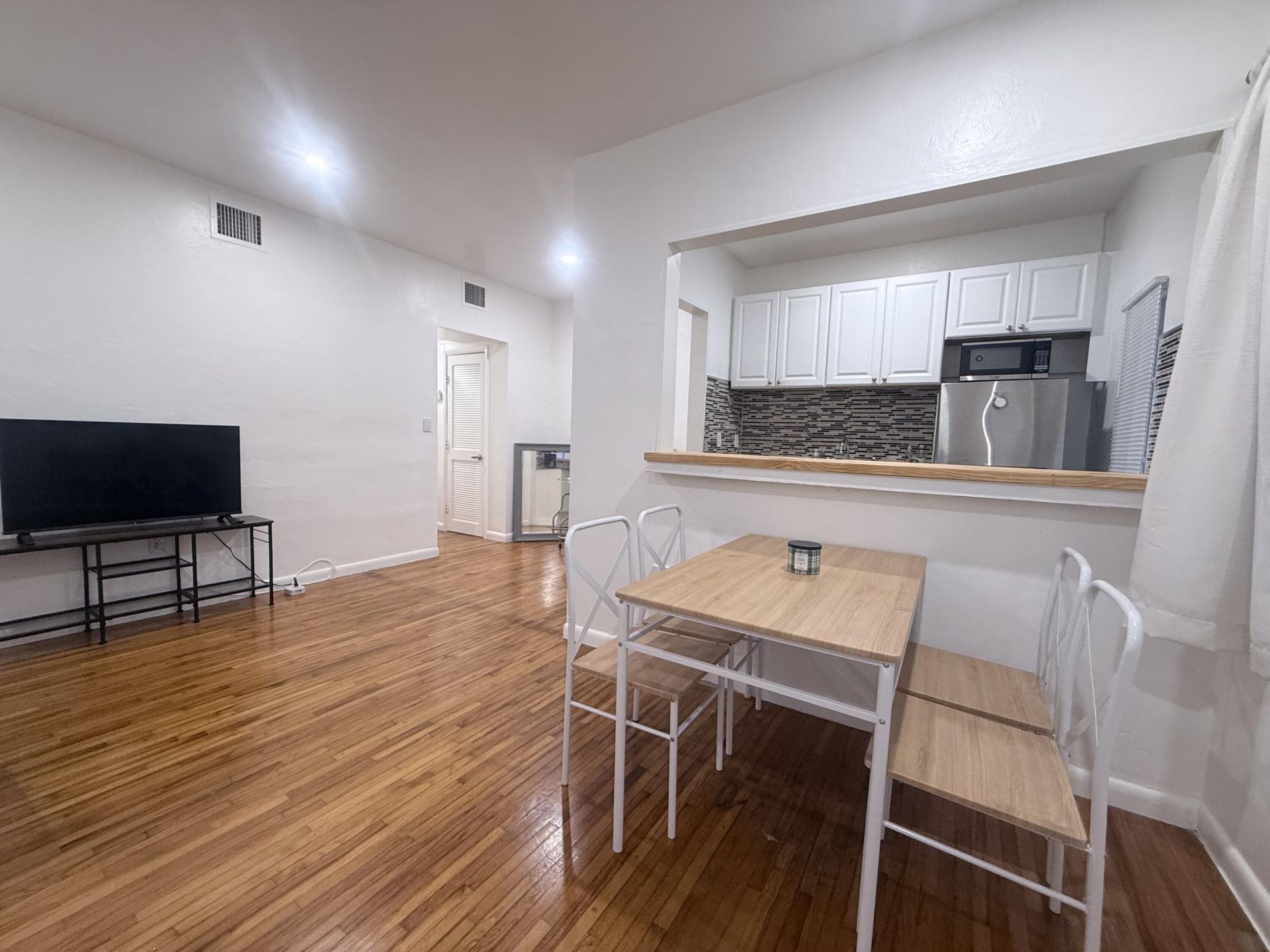 1551 Michigan Avenue, Unit 10, Miami Beach, FL 33139 Photo