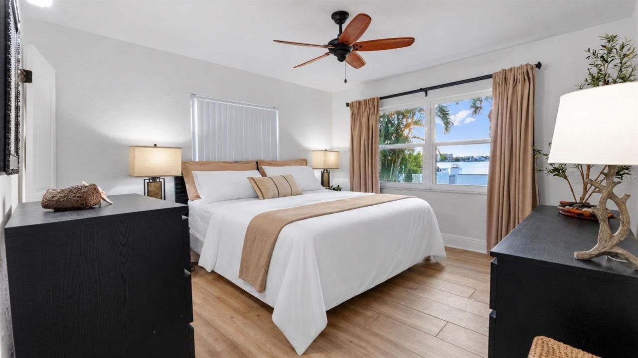 7008 S Shore Drive S, South Pasadena, FL 33707 Photo