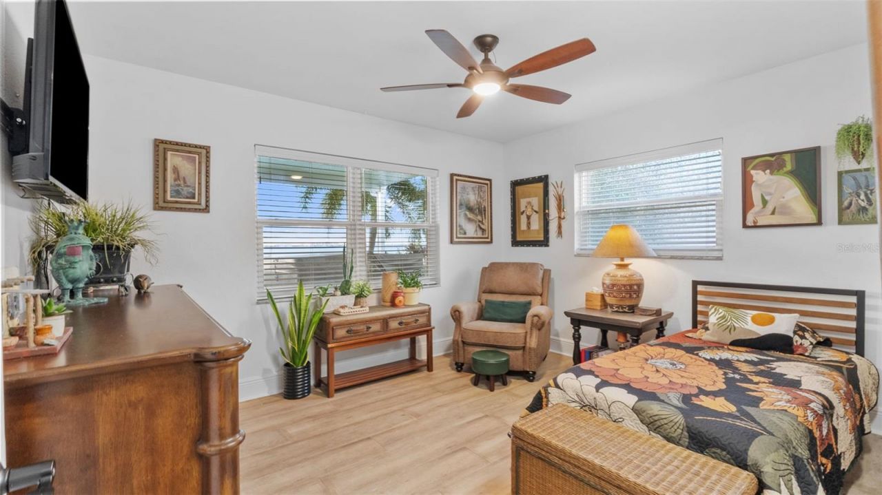 7008 S Shore Drive S, South Pasadena, FL 33707 Photo