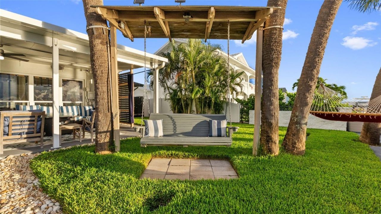 7008 S Shore Drive S, South Pasadena, FL 33707 Photo