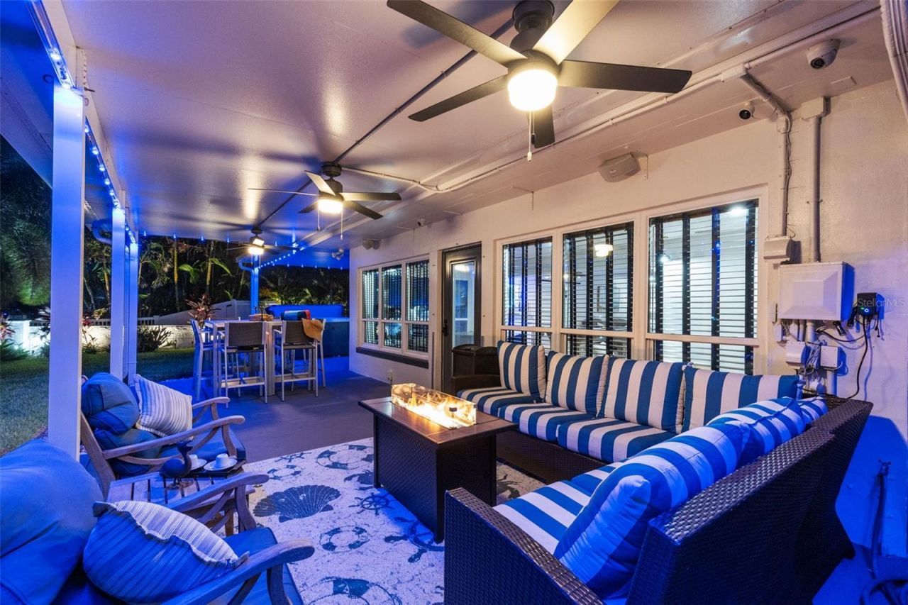 7008 S Shore Drive S, South Pasadena, FL 33707 Photo