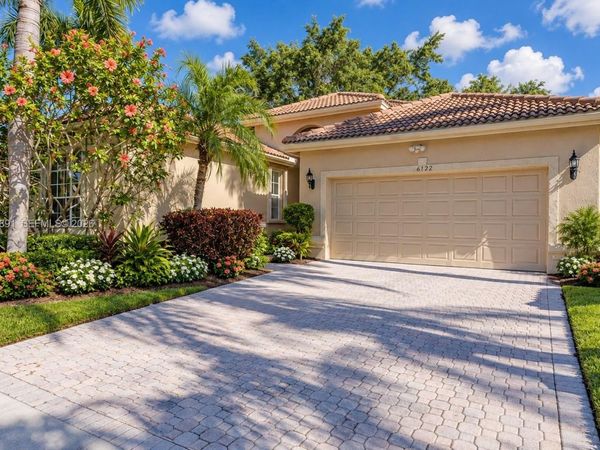 10722 Grande Palladium Way, Boynton Beach, FL 33436