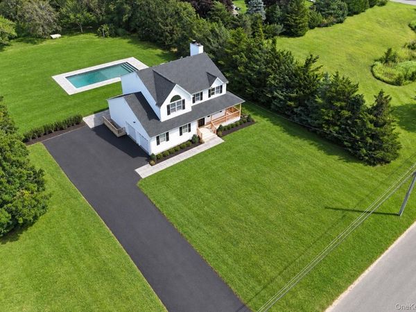 5750 Aldrich Lane, Mattituck, NY 11952