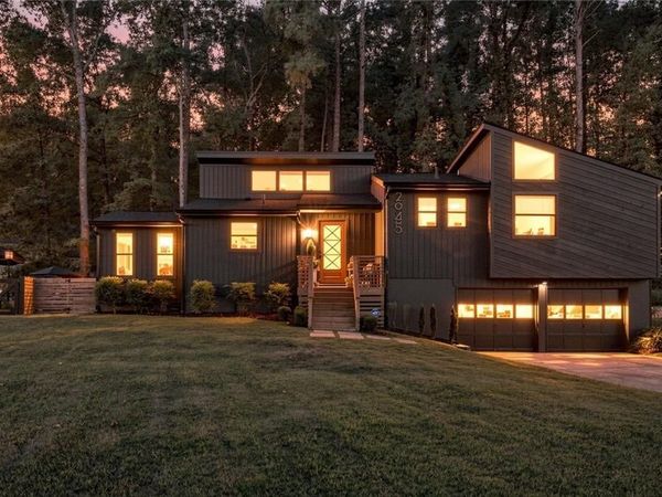2945 Brett Circle NW, Acworth, GA 30101