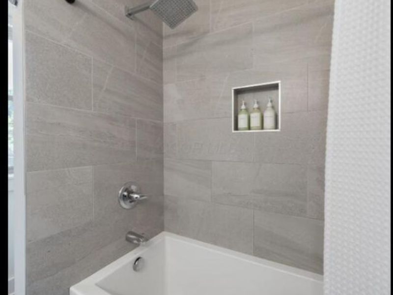 300 Wilson Avenue, Unit 298, Columbus, OH 43205 Photo 13