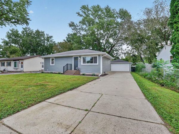 740 Hall Avenue, Waterloo, IA 50703