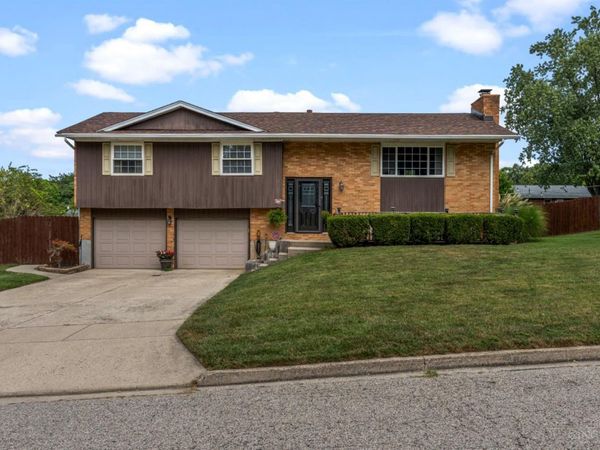 345 Harpwood Drive, Franklin, OH 45005