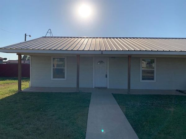 720 11th Street, Unit A, Hawley, TX 79525