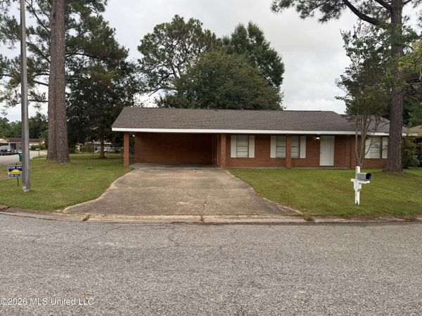 607 Temple Drive, Gulfport, MS 39503