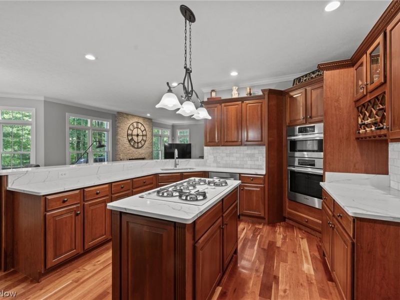 18131 Greatwood Lane, Chagrin Falls, OH 44023 Photo 11
