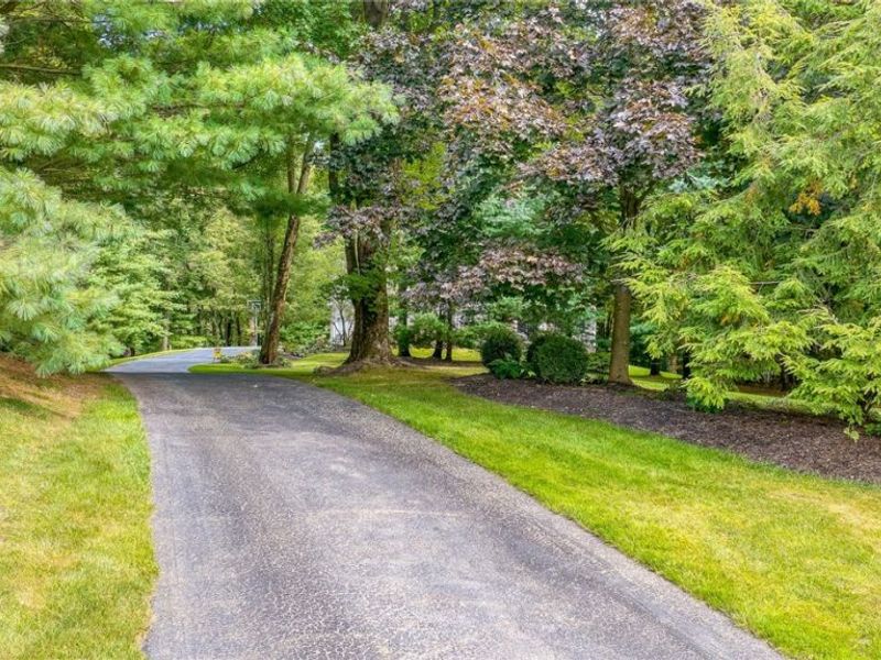 18131 Greatwood Lane, Chagrin Falls, OH 44023 Photo 31