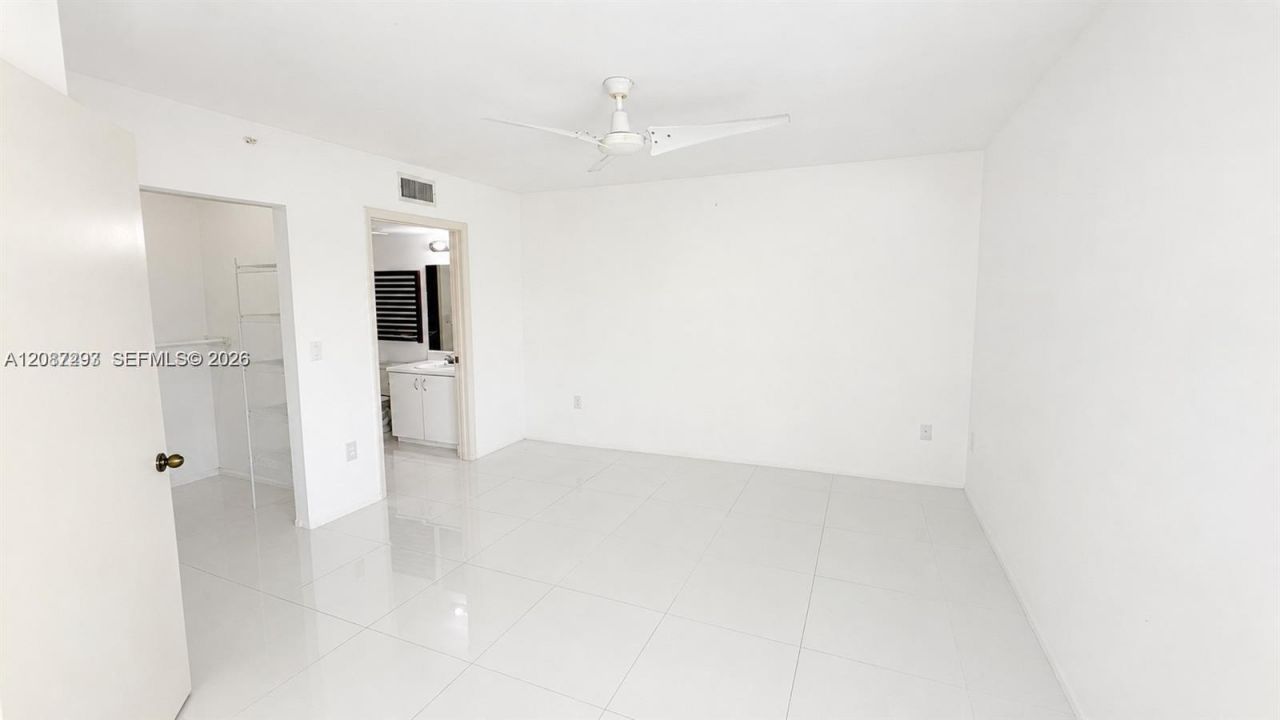 9560 Weldon Cir, Unit J308, Tamarac, FL 33321 Photo