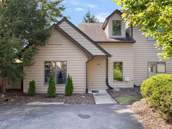 264 Willowbend Place, Kingsport, TN 37660