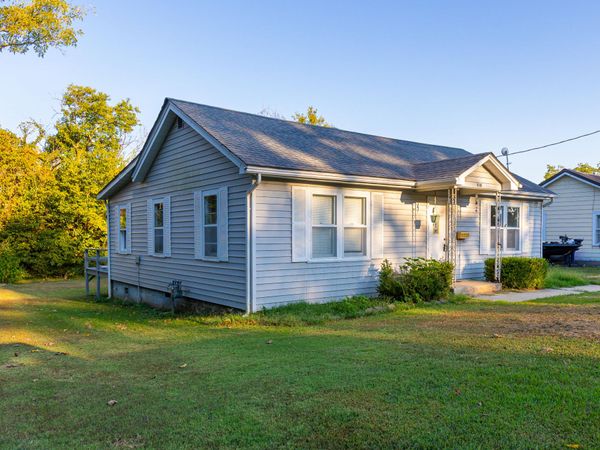 510 N Ash Street, Willow Springs, MO 65793