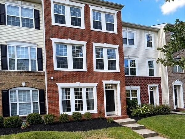9810 Kings Parade Boulevard, Charlotte, NC 28273