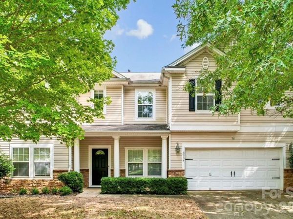 6934 Evanton Loch Road, Charlotte, NC 28278