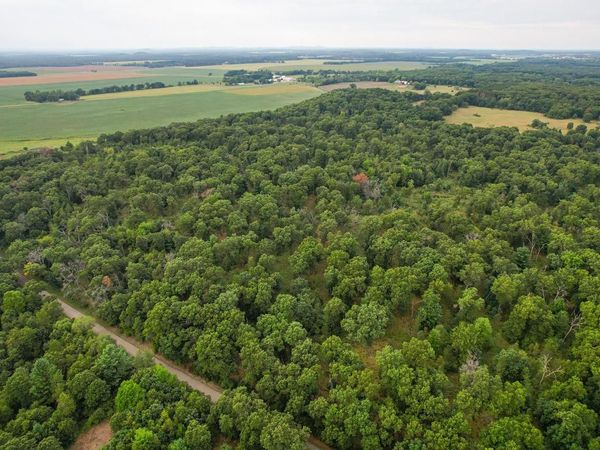 000 Fur Drive, Wisconsin Dells, WI 53965