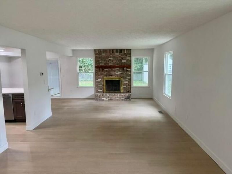 4155 Berrybush Drive, Columbus, OH 43230 Photo 6