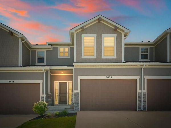 7409 GRAND SLAM Street, Parkville, MO 64152