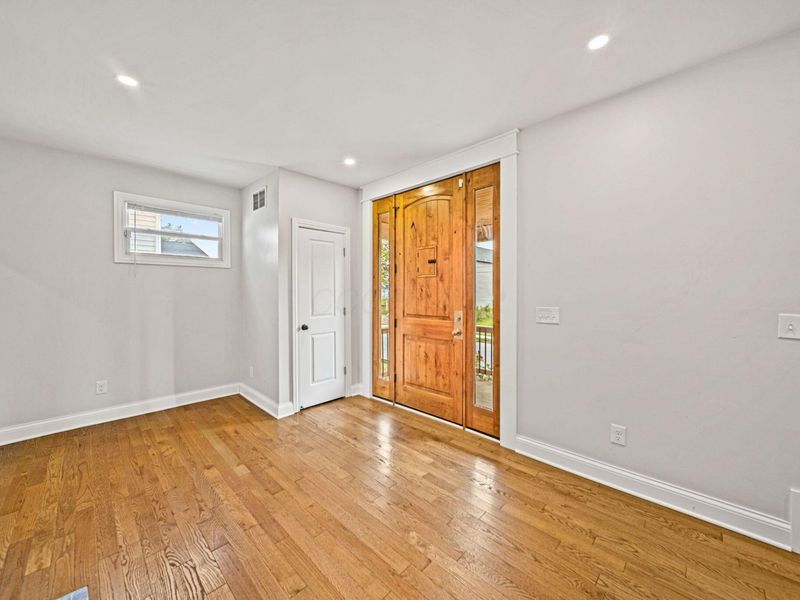 650 Stewart Avenue, Columbus, OH 43206 Photo 7