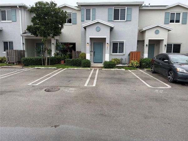 391 NW 12th Ave, Florida City, FL 33034