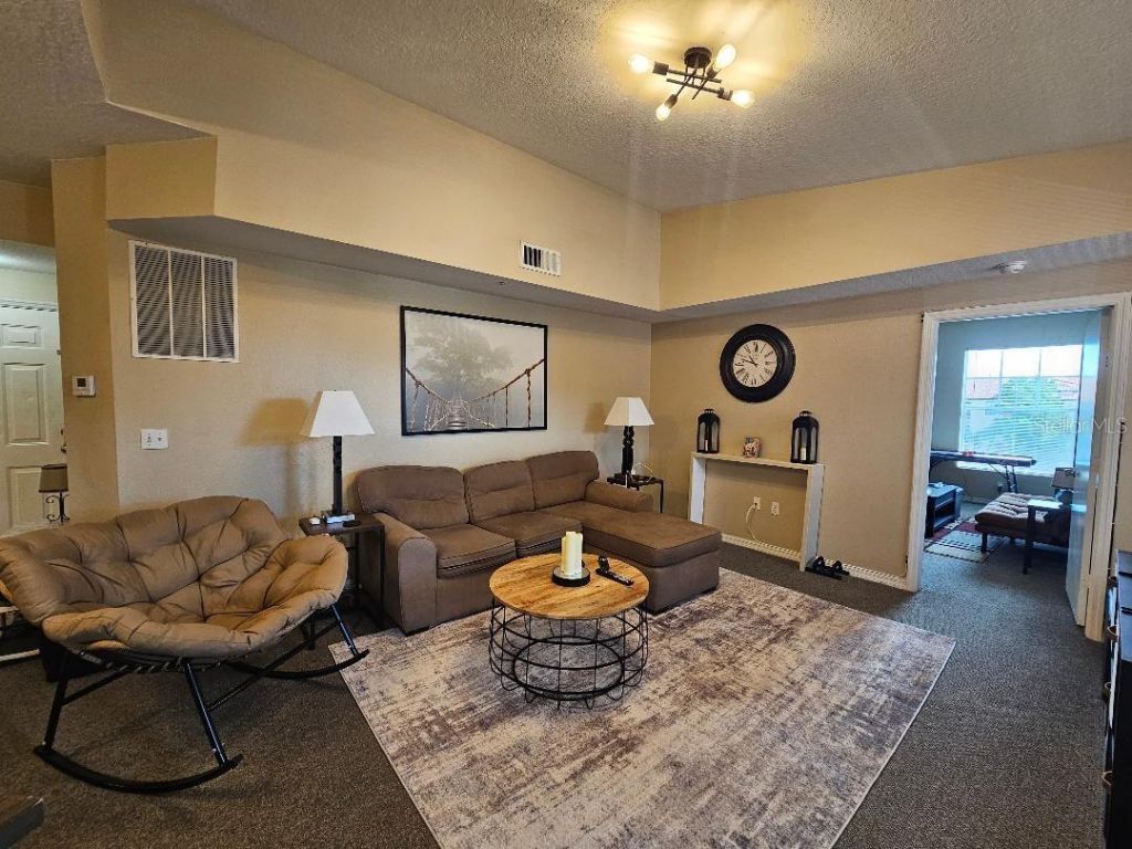 5572 Metrowest Boulevard, Unit 312, Orlando, FL 32811 Photo