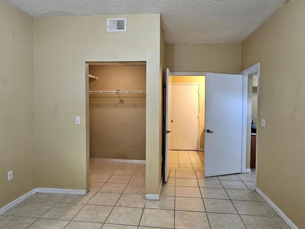 5572 Metrowest Boulevard, Unit 312, Orlando, FL 32811 Photo