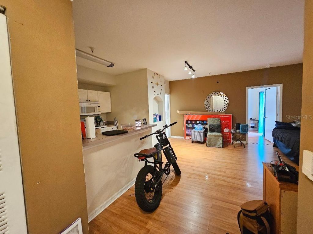 5572 Metrowest Boulevard, Unit 312, Orlando, FL 32811 Photo