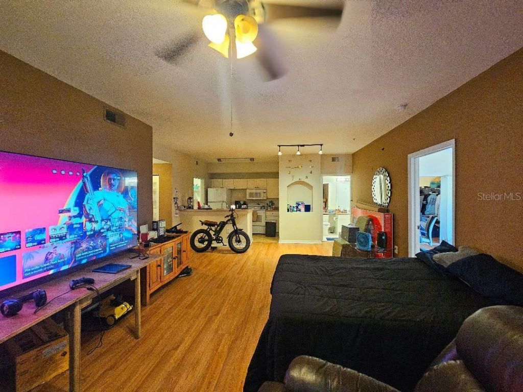 5572 Metrowest Boulevard, Unit 312, Orlando, FL 32811 Photo